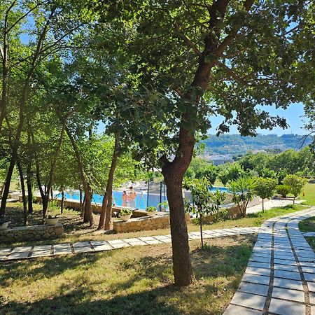 Green Hill Apartments ウルツィニ エクステリア 写真